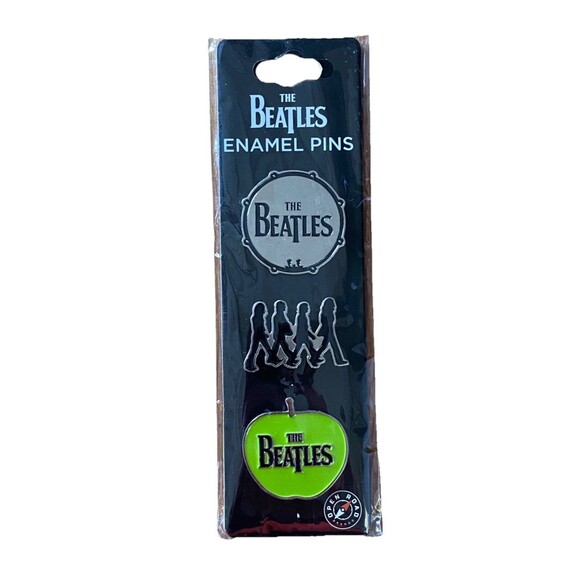 NEW! The Beatles Pins Set 3 Pins In Set Brand New Rock n Roll Jewelry - Picture 2 of 4